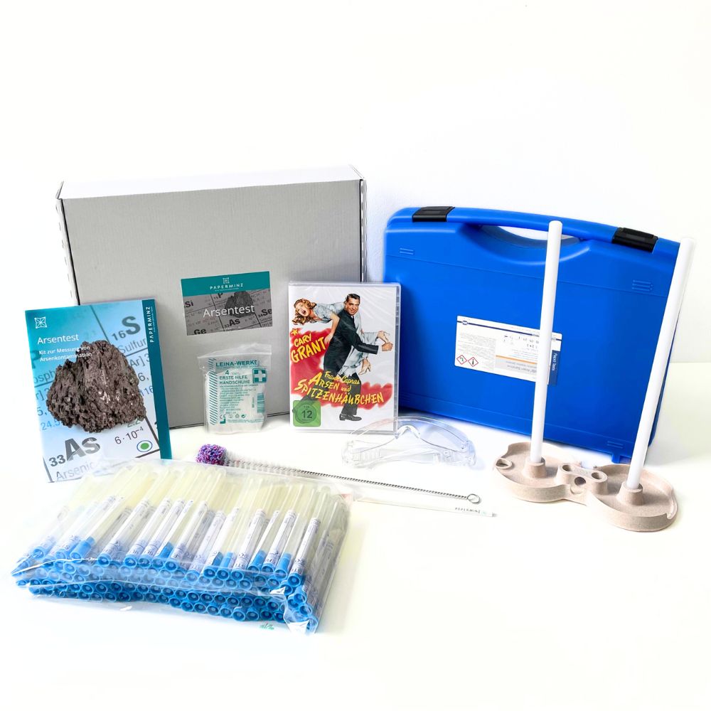 Der gesamte Inhalt des Arsentest-Kit wird dargestellt